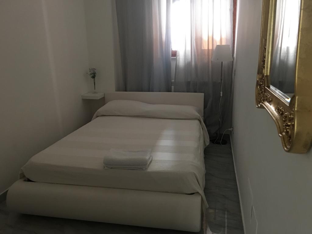 Supera Napoli Apartment Exterior photo