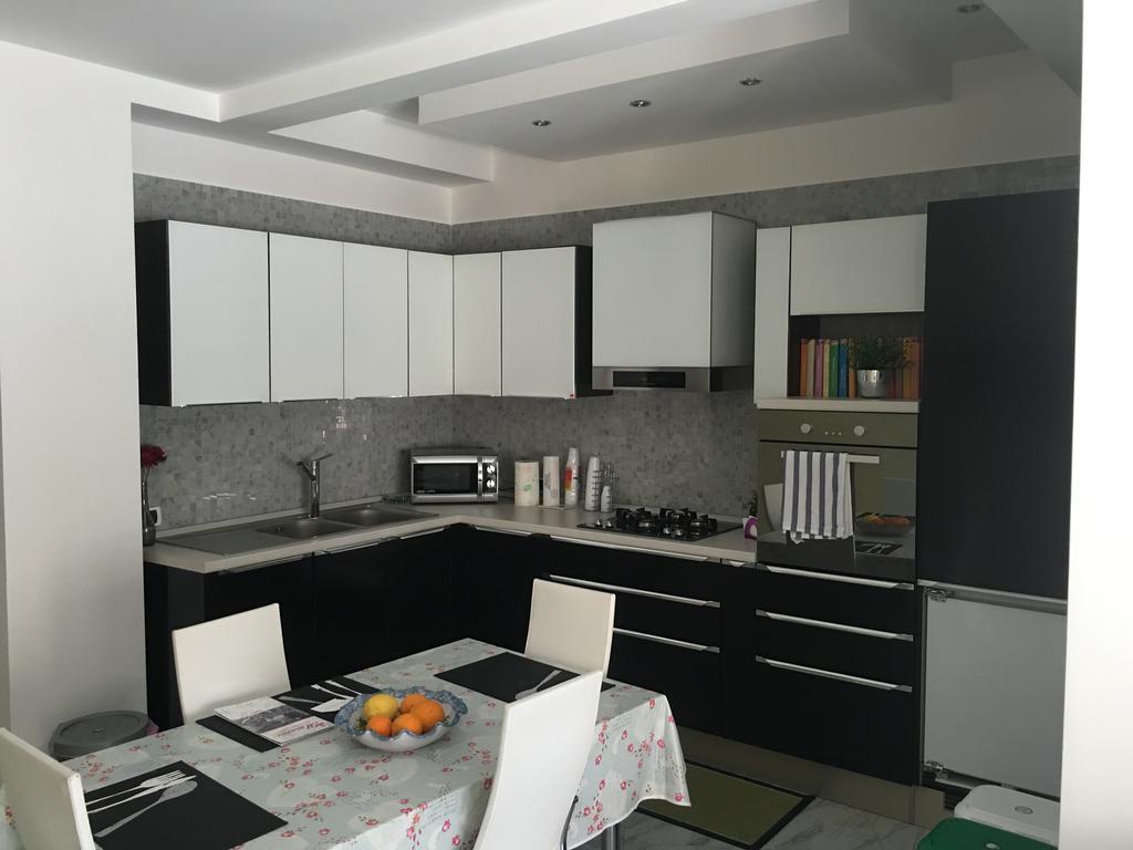 Supera Napoli Apartment Exterior photo