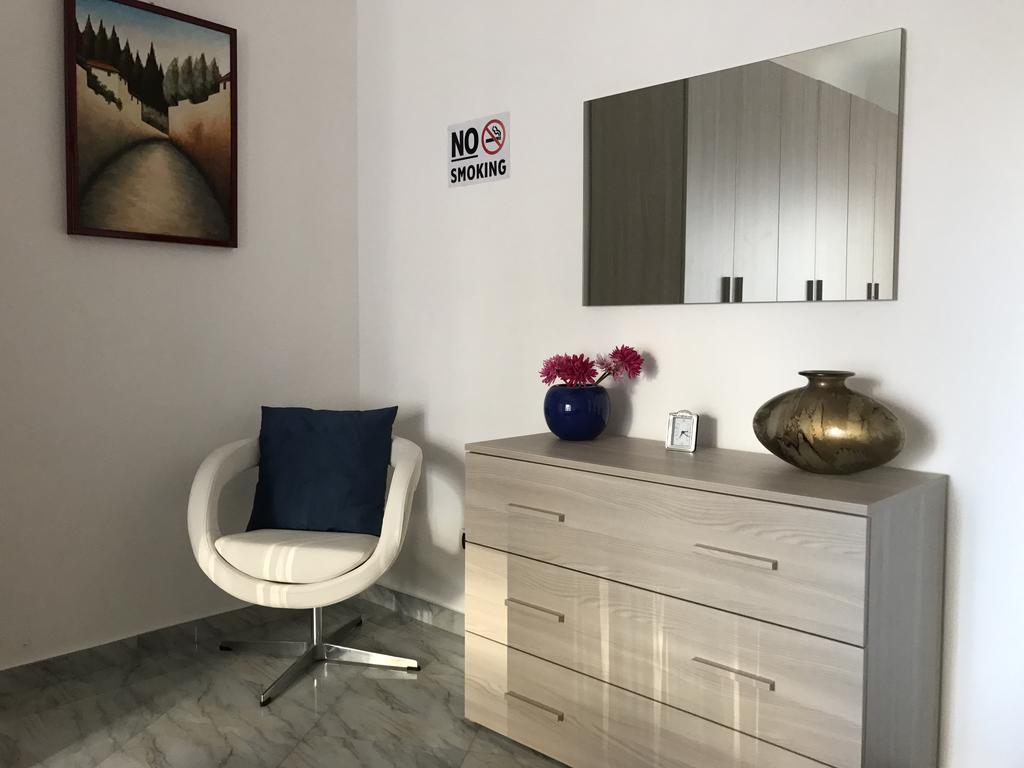 Supera Napoli Apartment Exterior photo